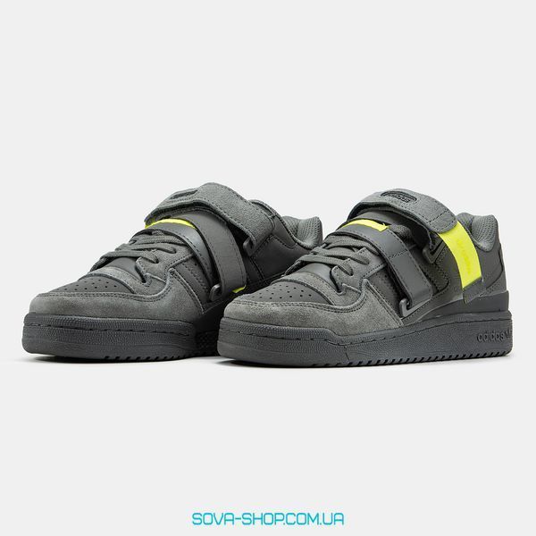 Женские кроссовки Adidas Forum 84 Low Strap Cinder фото