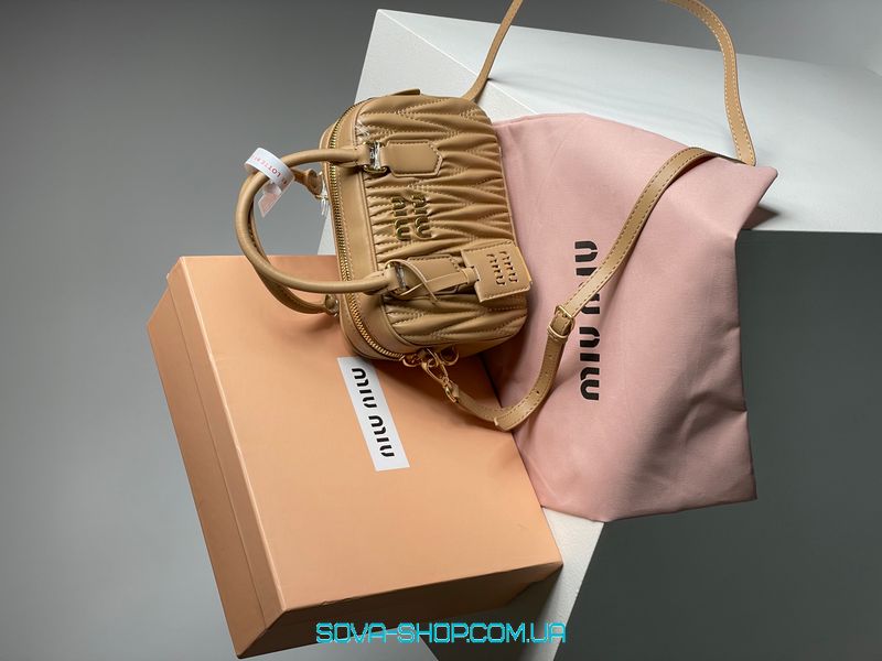 Женская сумка Miu Miu Arcadie Matelassé Nappa Leather Bag Beige Premium фото