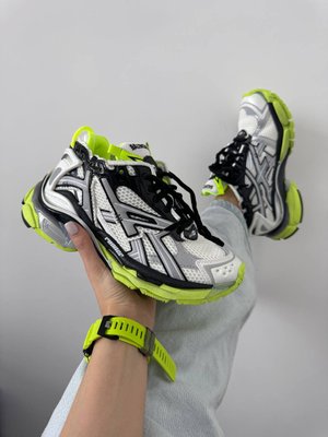Женские кроссовки Premium Balenciaga Runner Trainer Black/Acid/Silver фото