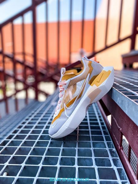 Жіночі кросівки Nike Vista Lite "SE Grey Yellow White" фото