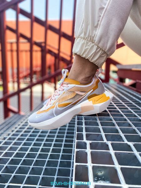 Жіночі кросівки Nike Vista Lite "SE Grey Yellow White" фото