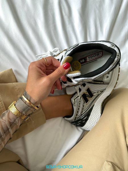 Унісекс кросівки New Balance 1906R Gold фото