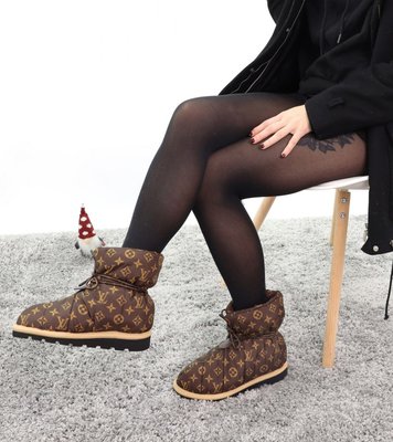 Зимові жіночі ботинки Louis Vuitton Pillow Boots 13038 фото