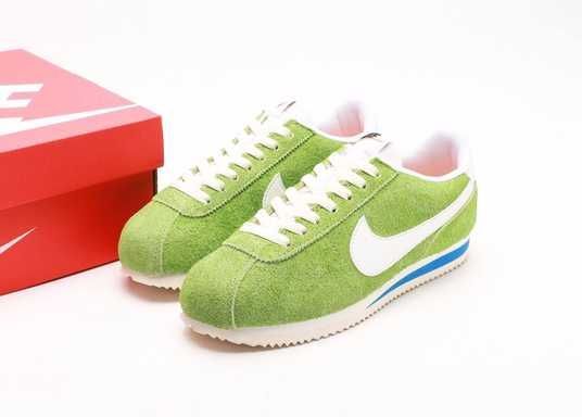 Жіночі кросівки Nike Cortez Vintage Green (Original Box) Premium