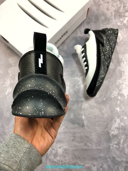 Чоловічі кросівки Adidas Sharks Boost Black Grey OREO фото