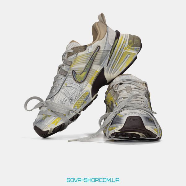 Жіночі кросівки Nike V2K Runtekk Custom Silver Beige Yellow фото