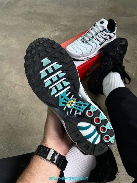 Чоловічі кросівки Nike TN Air Max Plus Tiffany OG фото