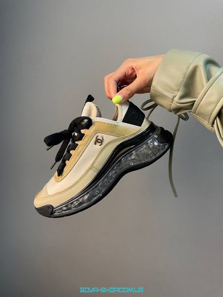 Жіночі кросівки Chanel Crystal Sneakers Beige фото