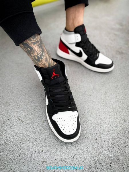 Чоловічі баскетбольні кросівки Nike Air Jordan 1 Mid SE Union Black Toe фото