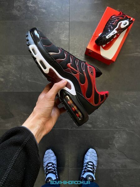 Чоловічі кросівки Nike Air Max Plus Tn Black Red фото