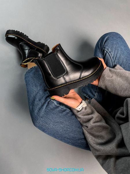 Женские зимние ботинки Dr. Martens Chelsea Black фото
