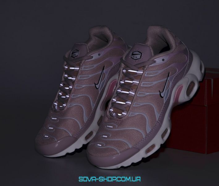 Женские кроссовки Nike Air Max Plus TN Light Pink Reflective фото