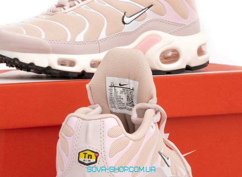 Женские кроссовки Nike Air Max Plus TN Light Pink Reflective фото