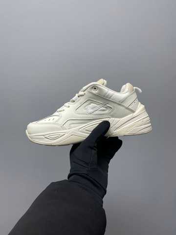 Nike m2k tekno store beige