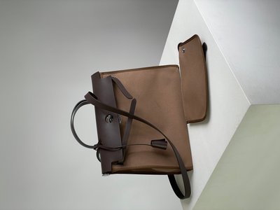 Жіноча сумка Hermes Herbag Zip 31 Bag Chocolate Premium фото
