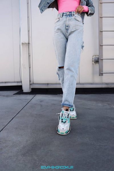 Жіночі кросівки Balenciaga Triple S Mint Grey фото