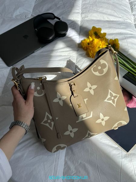 Женская сумка Louis Vuitton CarryAll PM Bicolor Monogram Empreinte Leather Beige Premium фото