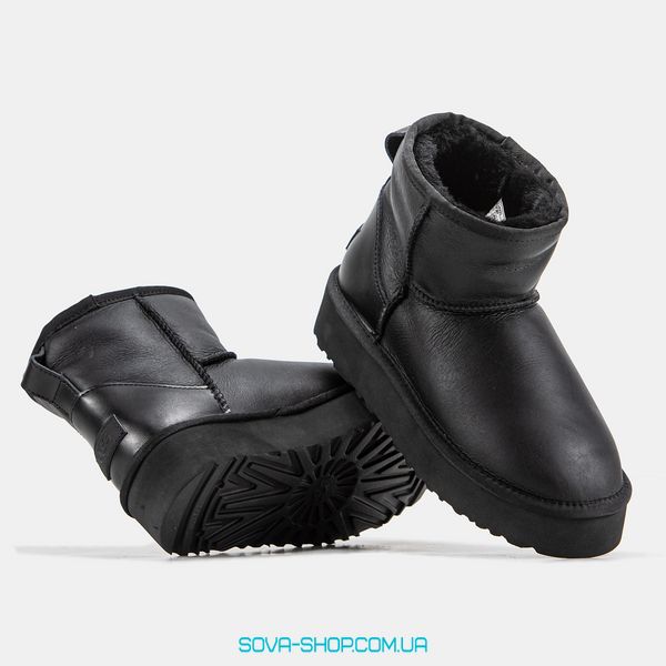 Жіночі зимові ботинки UGG Mini Platform Leather Black Premium фото