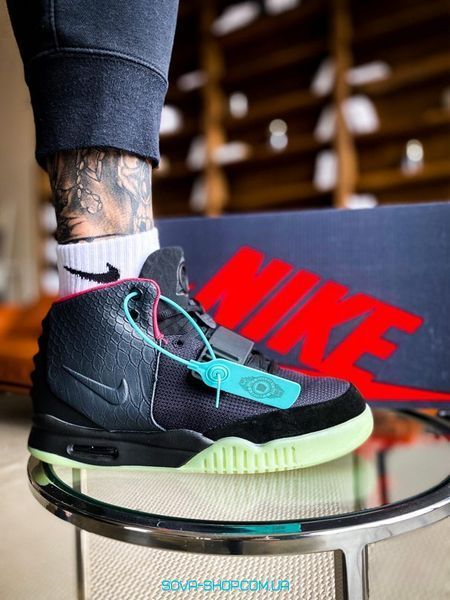 Кросівки Air Yeezy 2 "Solar Red" Nike фото