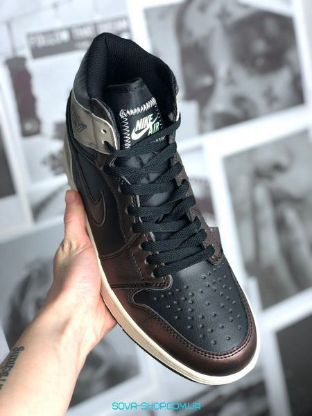 Мужские баскетбольные кроссовки Nike Air Jordan 1 Retro High OG Black Bronze Grey фото