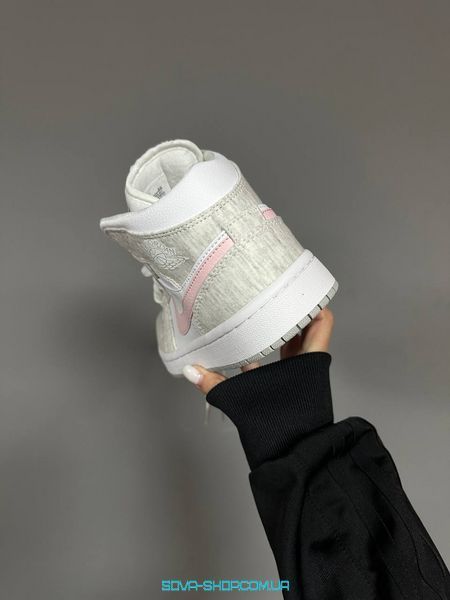 Женские баскетбольные кроссовки Nike Air Jordan 1 Retro &ldquo;HEATHER GREY / PINK&rdquo; premium фото
