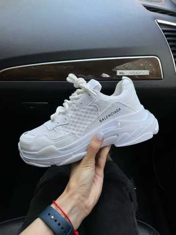 Balenciaga triple 2024 s ua