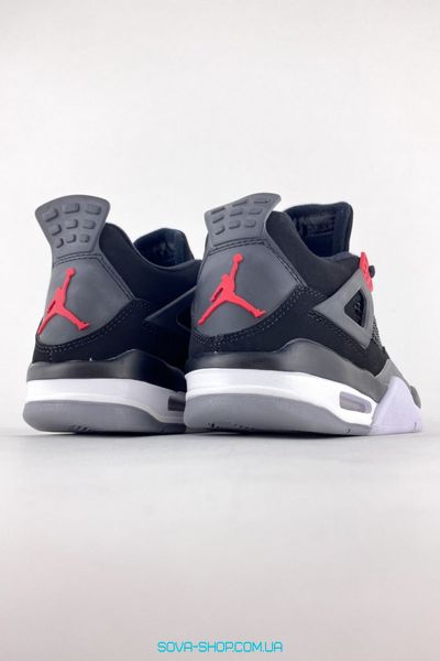 Чоловічі баскетбольні кросівки Nike Air Jordan 4 Retro Black Grey фото