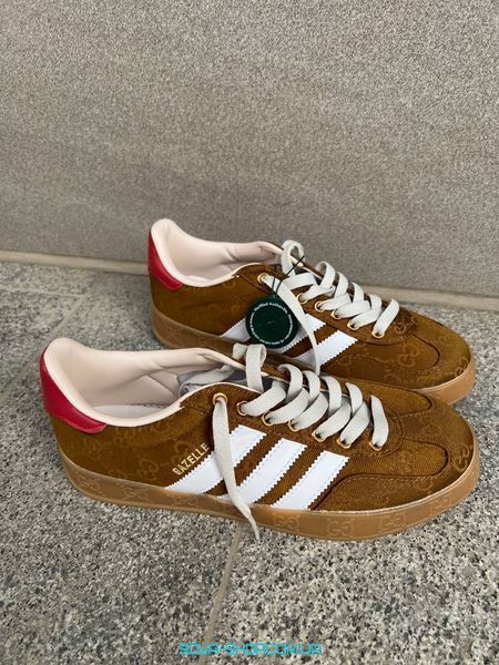 Жіночі кросівки Adidas Gucci x Gazelle Caramel фото