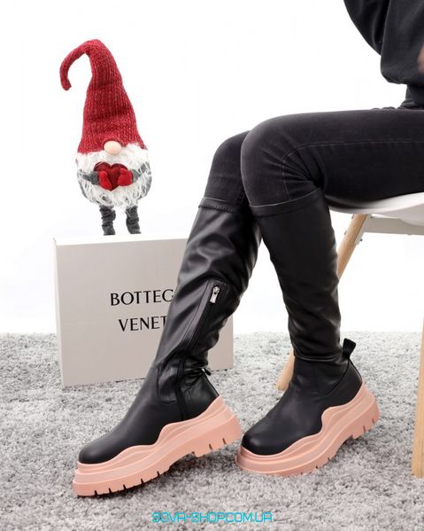 Зимові жіночі черевики з хутром Bottega Veneta High Black Pink 13051 фото